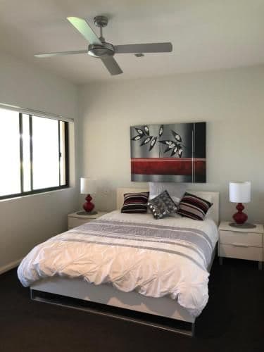 Deluxe 4-Bedroom Apartment