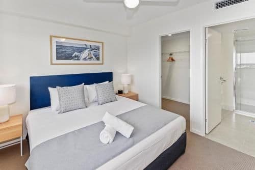Superior Two Bedroom Apartment with Lake Views