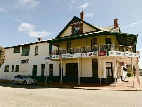 New Cornwall Hotel3
