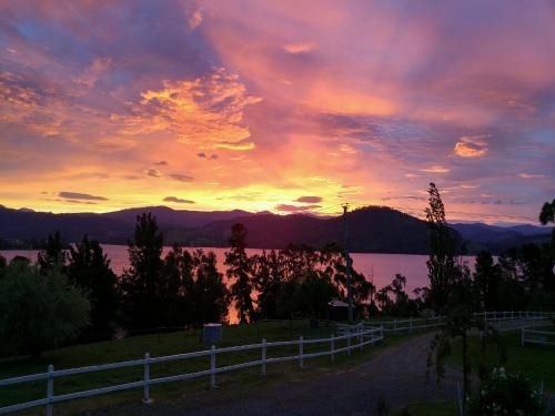 Ambience on Huon Bed & Breakfast0