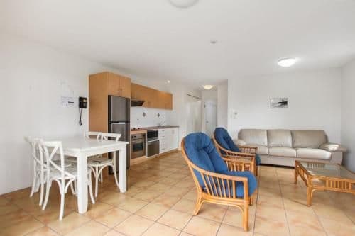 One Bedroom Headland Apartment
