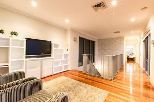 Ambar Villa Between City and Freo4