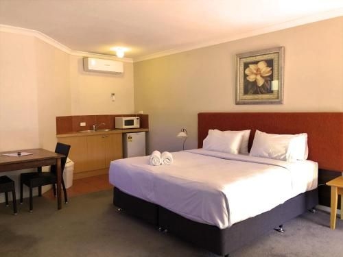 Margaret River Hotel4