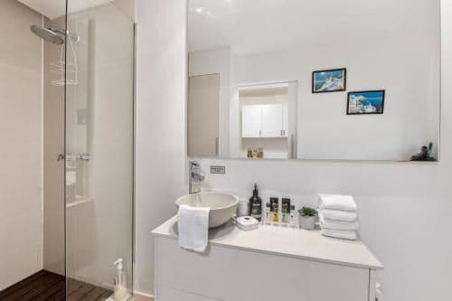Studio Apartment - Hinterland
