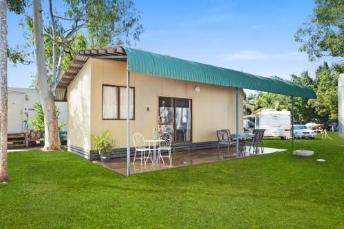 AAOK Lakes Resort and Caravan Park4