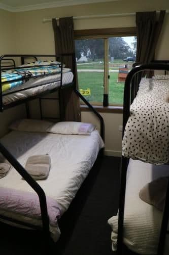 Quadruple Room with Shared Bathroom