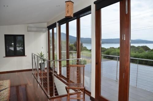 Yolla Beach House3