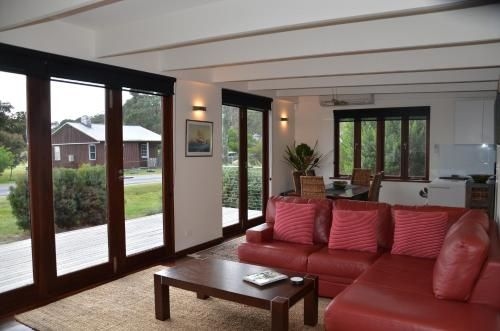 Yolla Beach House1