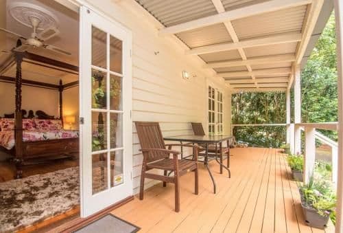 One-Bedroom Cottage with Spa Bath