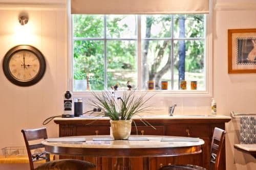 One-Bedroom Cottage with Spa Bath