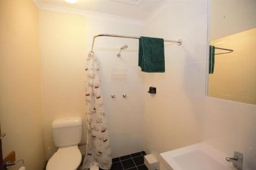 Economy Quadruple Room