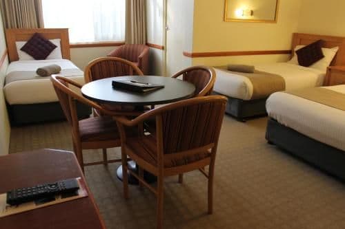 Deluxe Family Room
