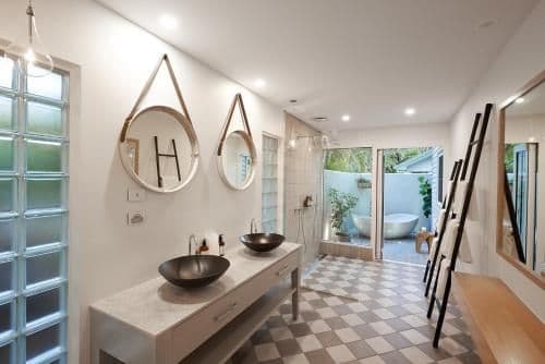 Superior Suite- South Beachfront