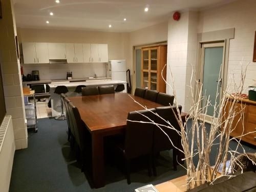 Cedarwood Apartments1