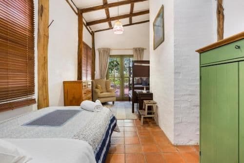 The Barn - Four-Bedroom Family Villa