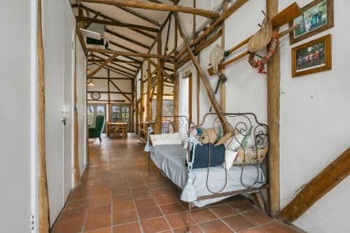 The Barn - Four-Bedroom Family Villa