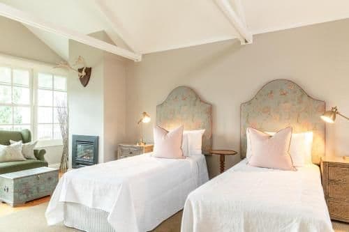 King Room with Large Balcony and Valley View