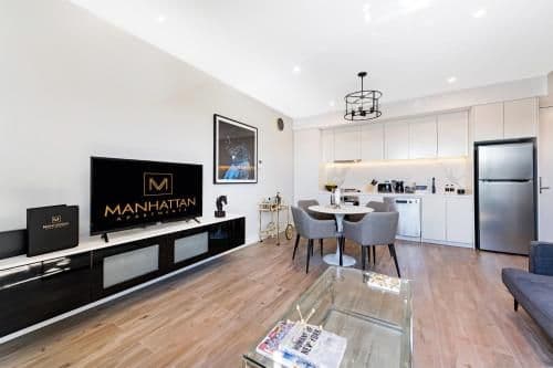 One-Bedroom Apartment