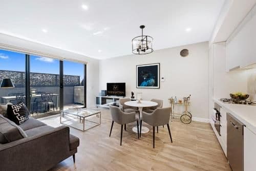 One-Bedroom Apartment