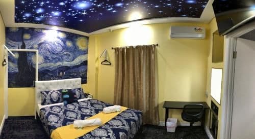 Deluxe Queen Room