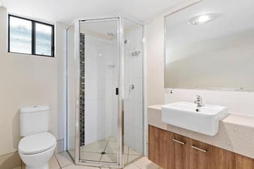 Executive Queen Room