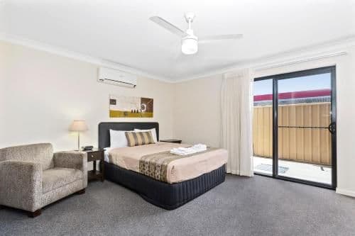 Executive Queen Room - Disability Access