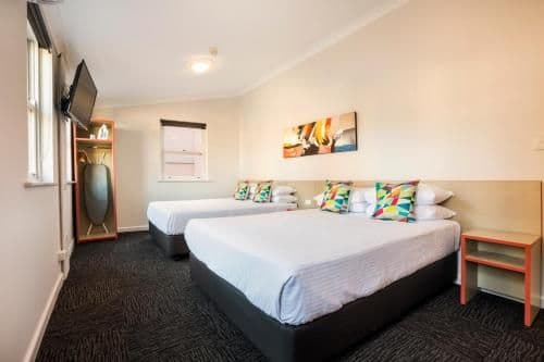 Economy Twin Queen with Shared Facilities and Free Welcome Drink For Two Guests