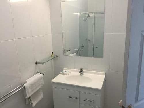 One-Bedroom Apartment with Sea View 8