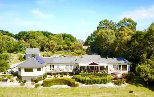 Llarrinda Bed & Breakfast Llarrinda Bed & Breakfast