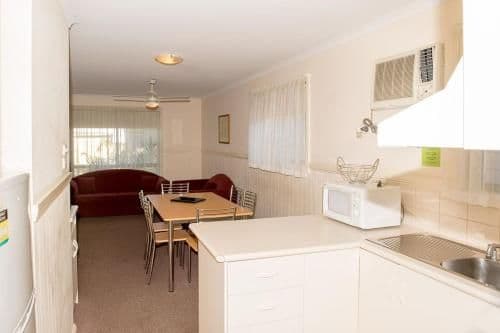 Deluxe Family Suite