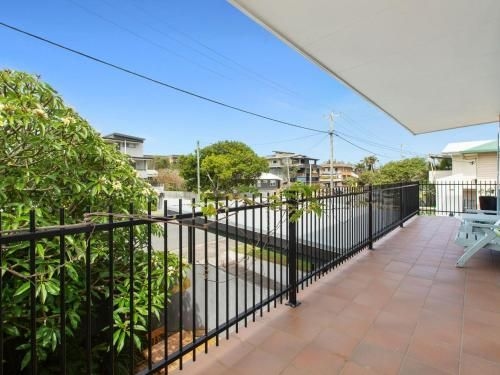 BEACH HOUSE ON PEARL2