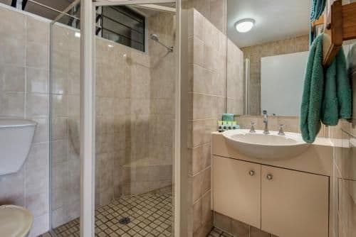 3 Bedroom Apartment with Sea View