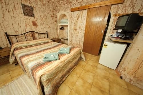 Radeka Downunder Underground Motel2
