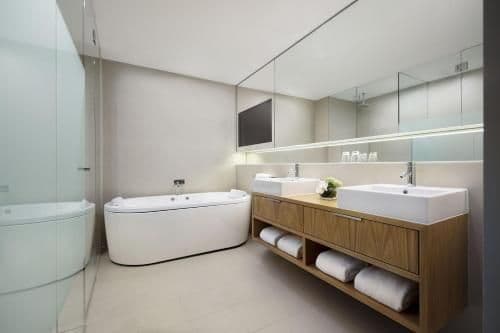 Bellerive, 1 Bedroom Presidential Suite, 1 King, City view