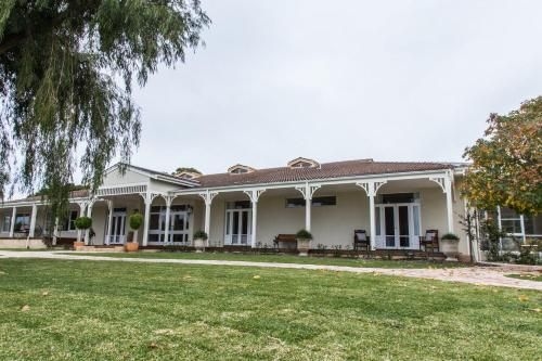 Winniston Lodge Luxury Accommodation0