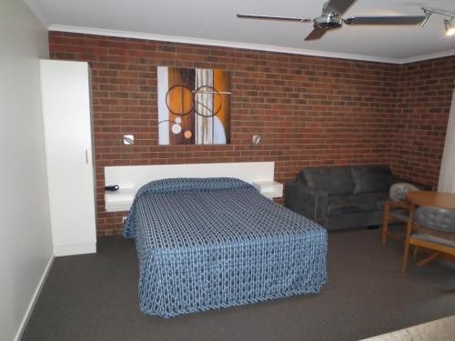 Tocumwal Golf Resort3