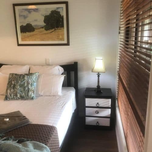 Queen Room with Spa Bath