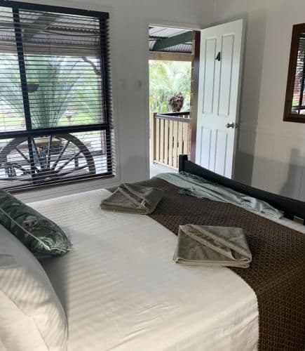 Queen Room with Spa Bath
