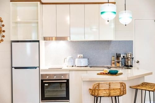 Retro Port Douglas Apartments4