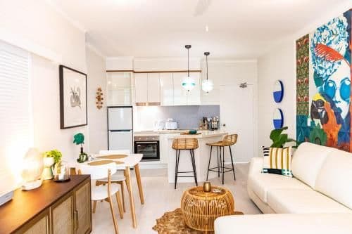 Retro Reef One-Bedroom Apartment