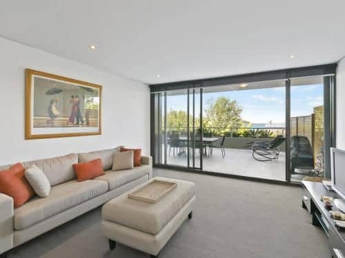 LORNE CHALET APARTMENT 36 - Central Location LORNE CHALET APARTMENT 36 - Central Location