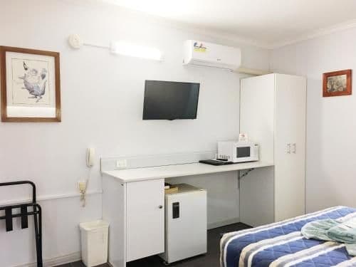 Large Single Room