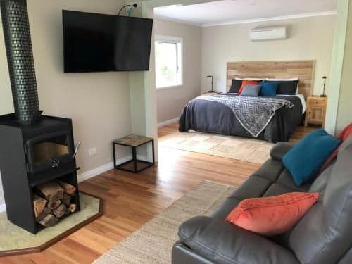 Deluxe King Suite