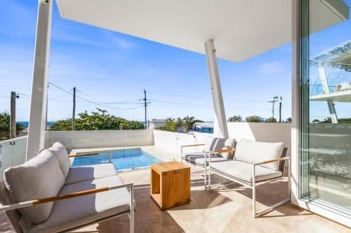Three-Bedroom Townhouse