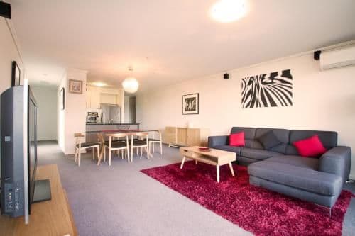 Deluxe Three-Bedroom Two Bathroom Apartment
