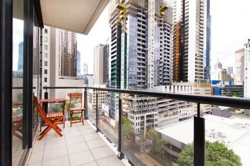 Deluxe Three-Bedroom Two Bathroom Apartment