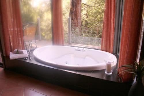 One-Bedroom House with Garden View