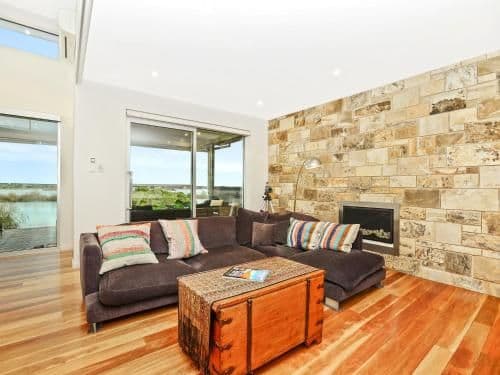 Four-Bedroom Holiday Home - River Front
