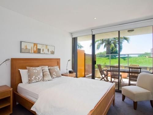Lorne Chalet Apartment 10 - Ask About Midweek Deals3