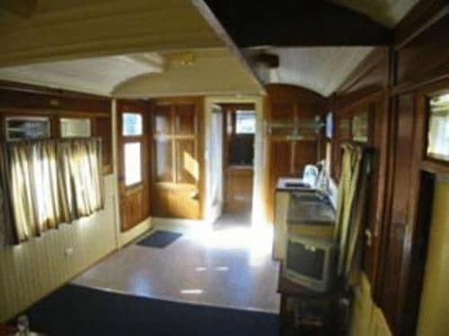 Overland - One-Bedroom Train Carriage